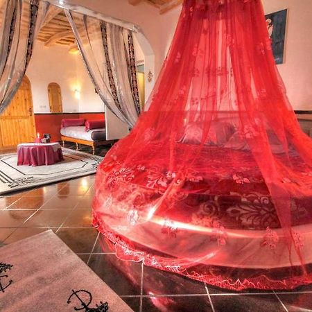 Auberge Le Jardin De La Source Aït Ben Ali Eksteriør bilde